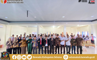 Bawaslu Kabupaten Seluma Lantik 42 Anggota Panwaslu Kecamatan Untuk Pemilihan Tahun 2024